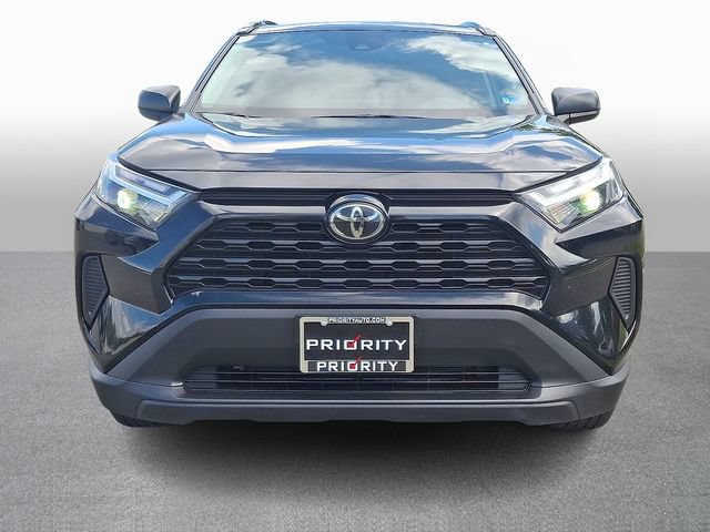 Used 2025 Toyota RAV4 LE AWD/4WD video 2