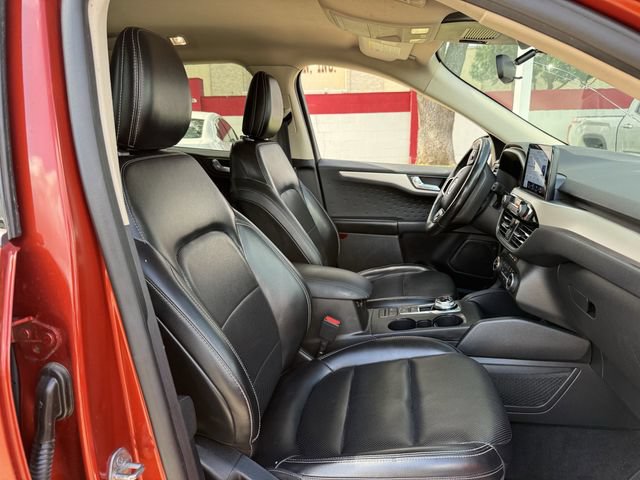 Used 2020 Ford Escape SEL FWD image 29