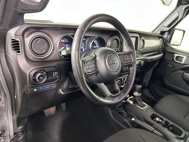 Used 2023 Jeep Wrangler Unlimited w/ Cold Weather Group image 13