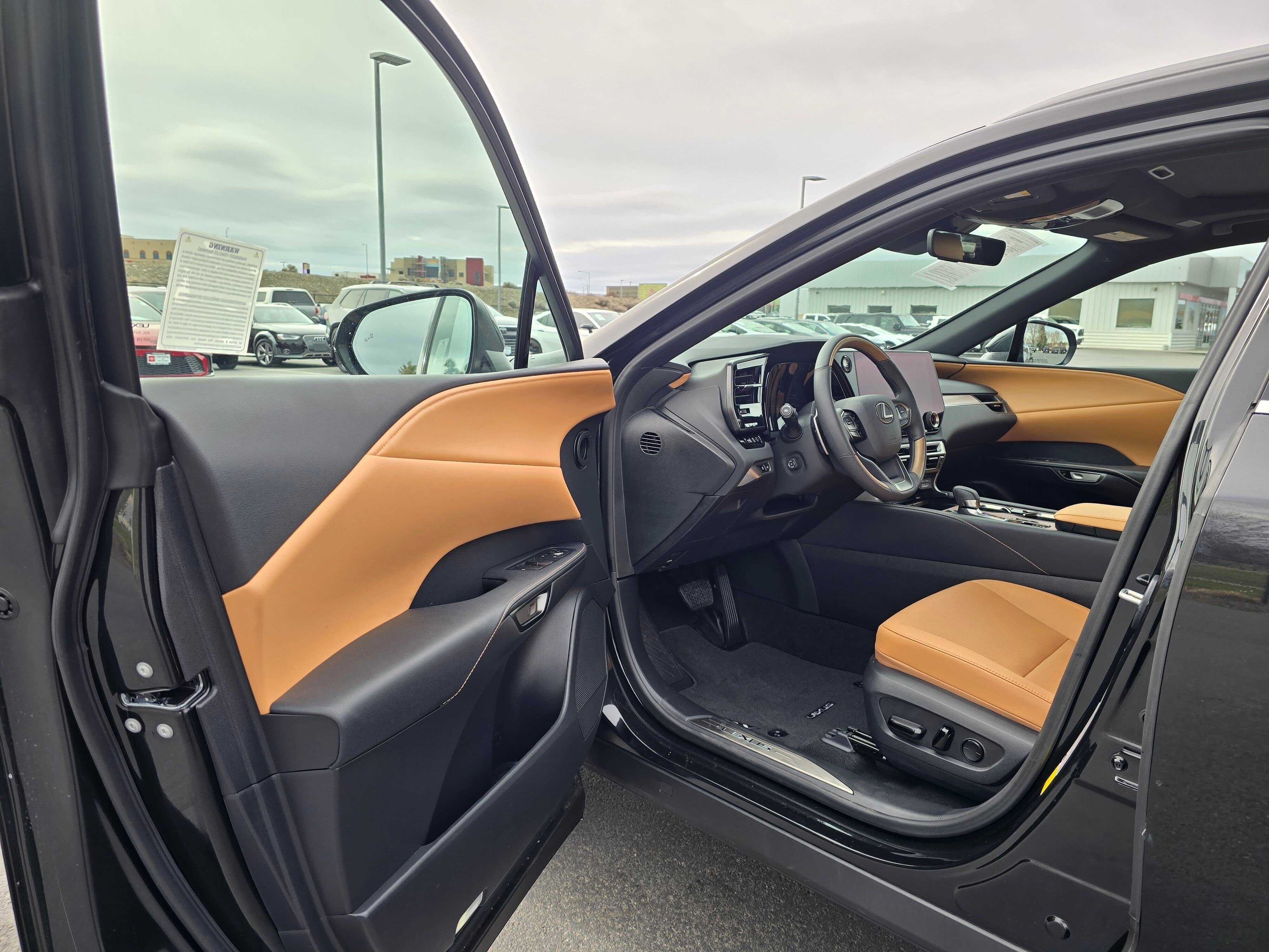 Used 2026 Lexus RX 350 Premium w/ Convenience Package image 18