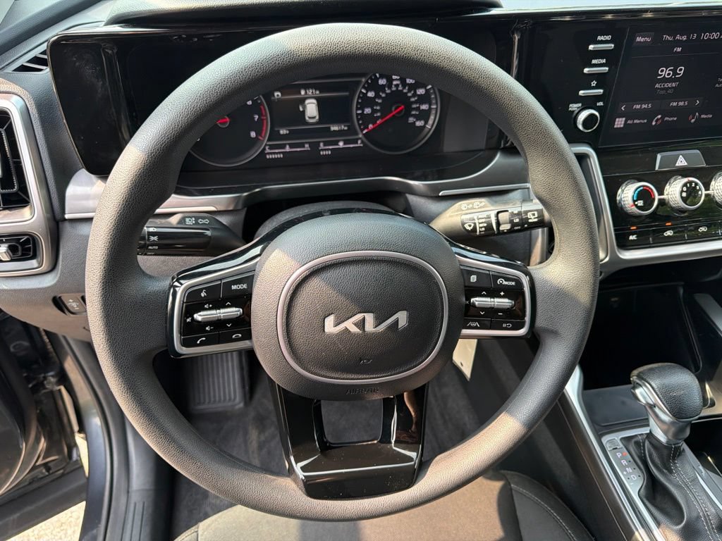 Certified 2023 Kia Sorento LX AWD/4WD image 14
