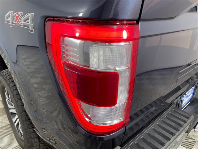 Used 2022 Ford F150 Lariat w/ Max Trailer Tow Package image 19