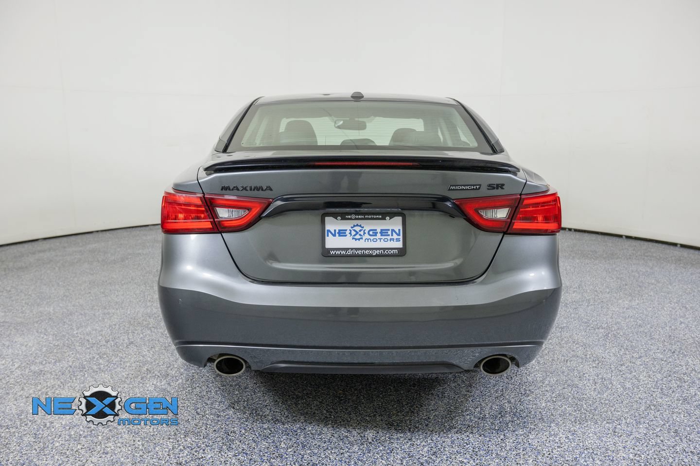Used 2018 Nissan Maxima SR w/ Midnight Edition FWD image 7