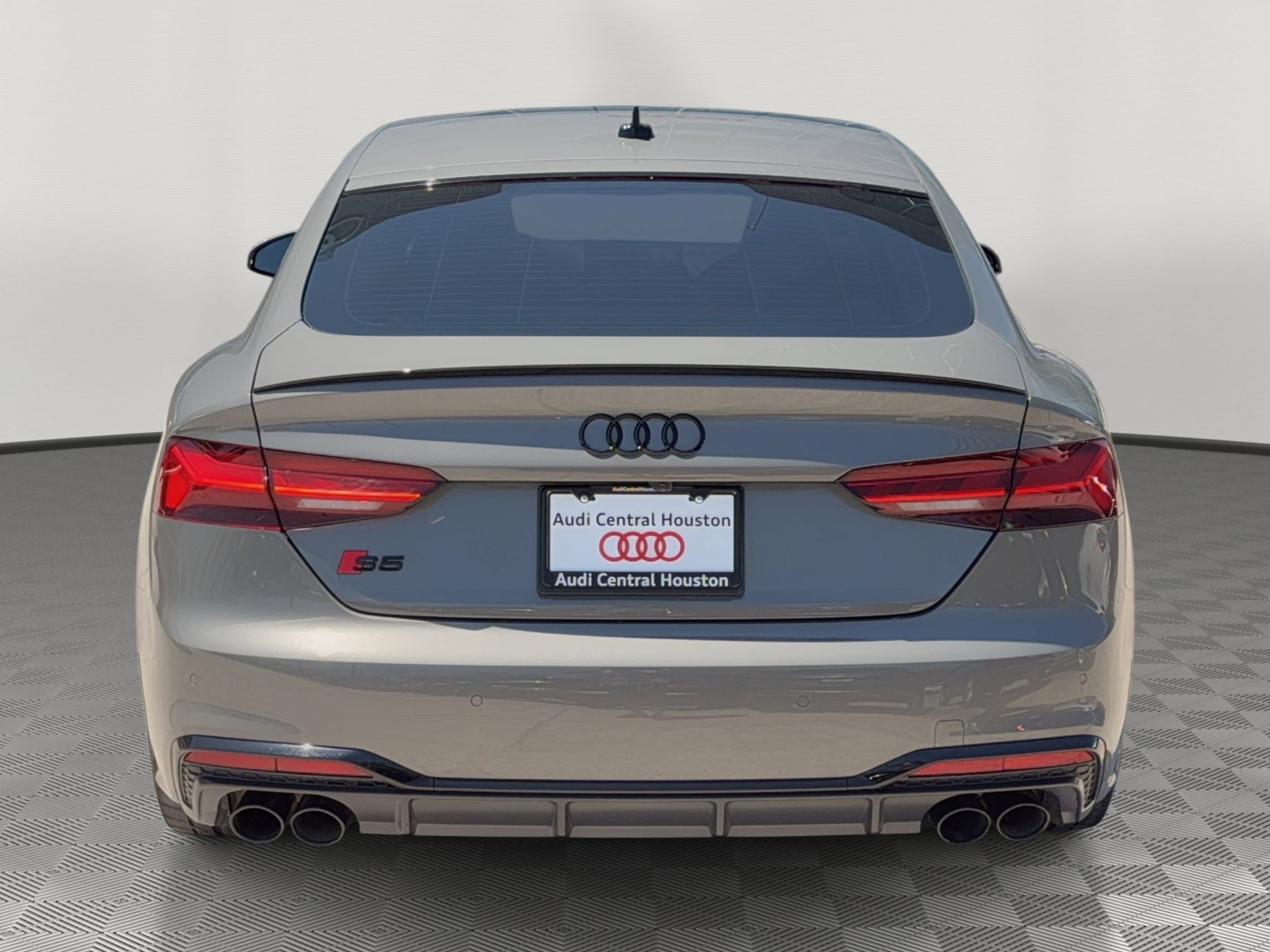 Used 2024 Audi S5 Premium Plus w/ Premium Plus Package AWD/4WD image 10