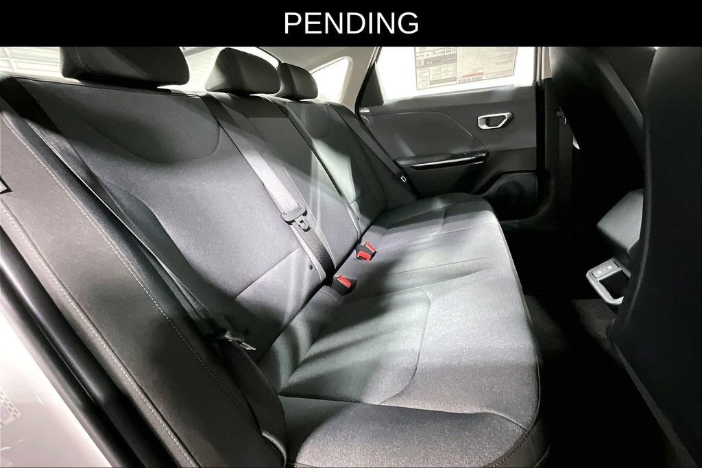 New 2025 Kia K4 FWD image 9