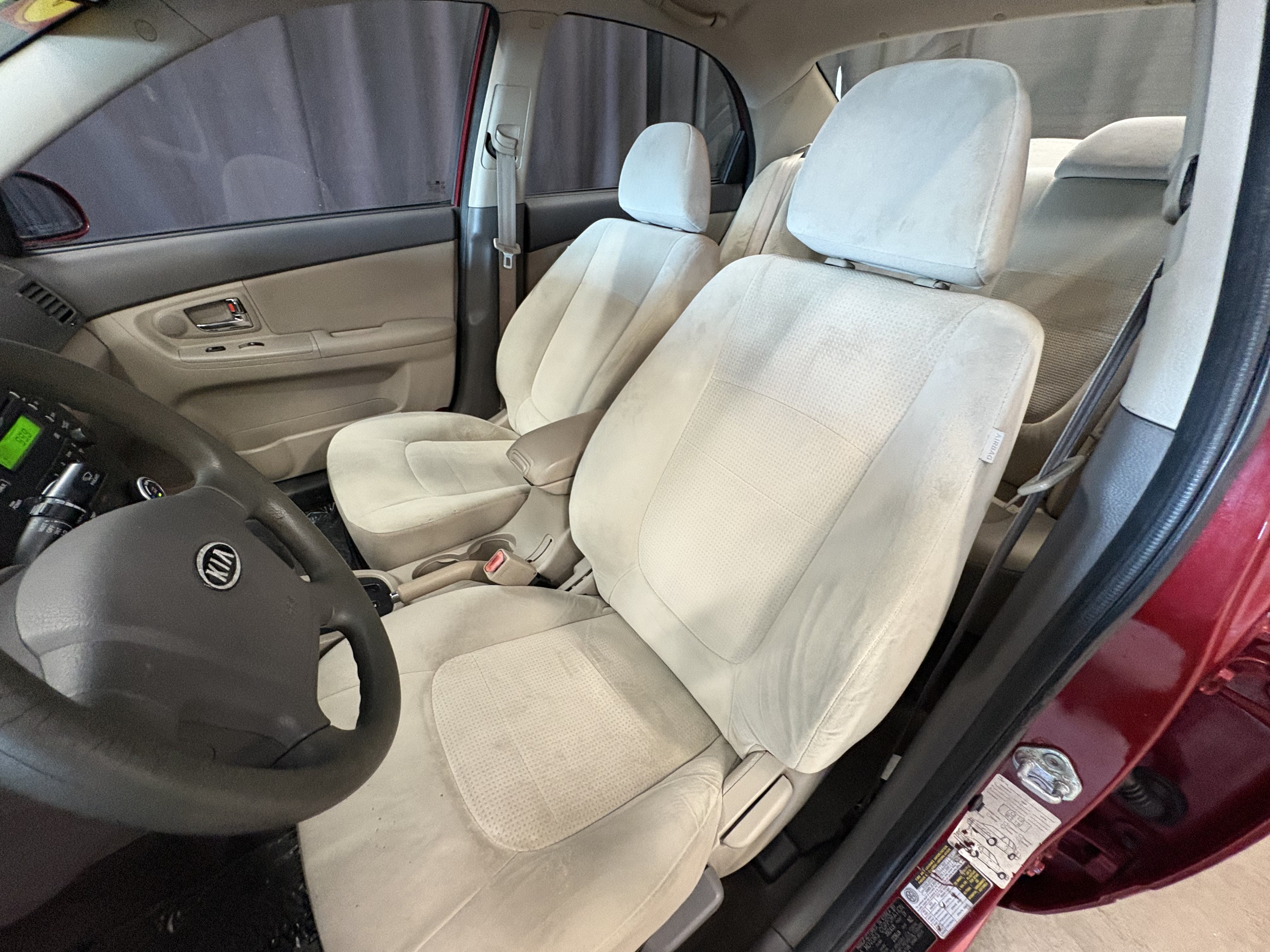 Used 2009 Kia Spectra EX FWD image 8