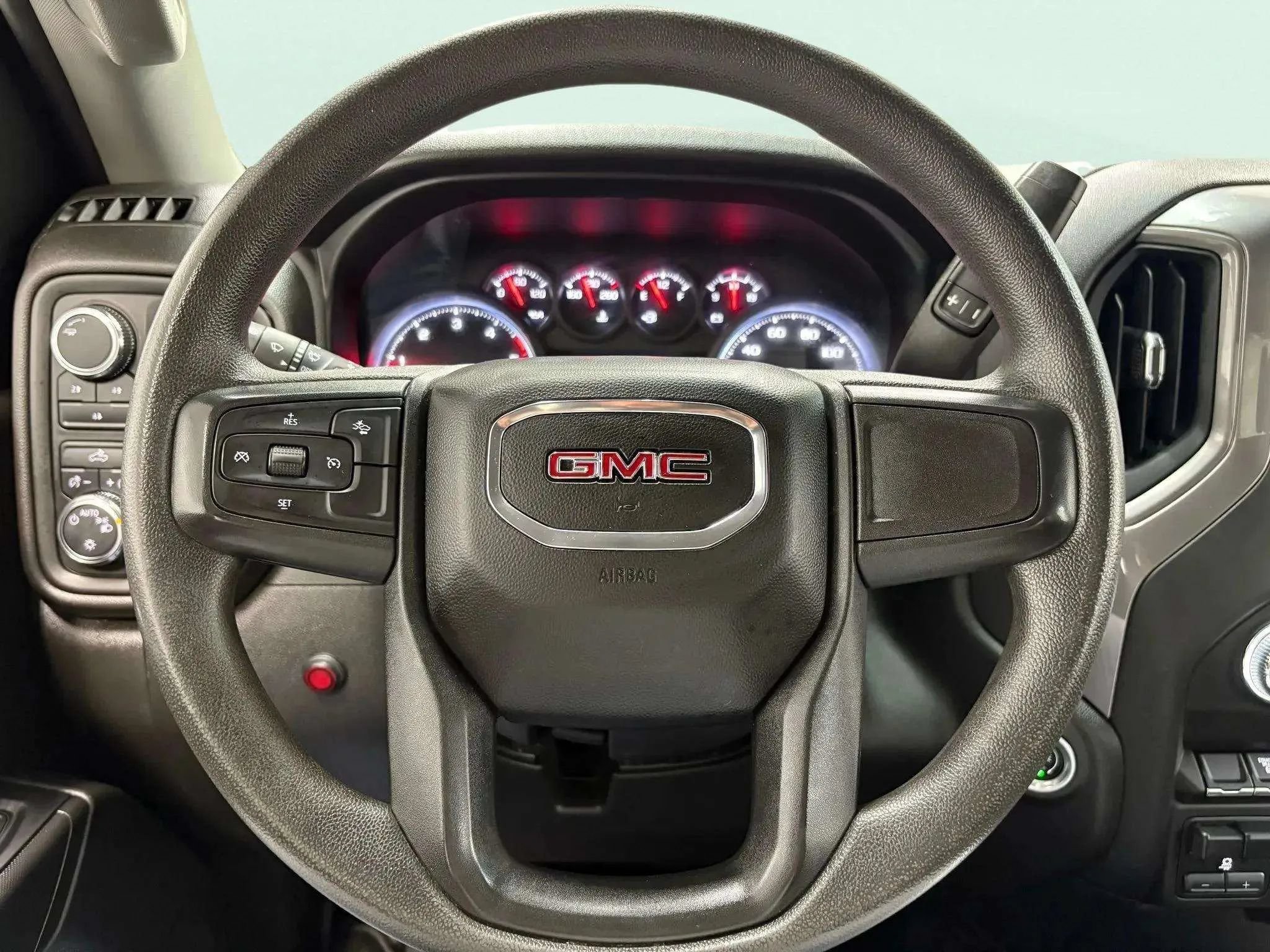 Used 2024 GMC Sierra 2500 Pro w/ Convenience Package AWD/4WD image 19