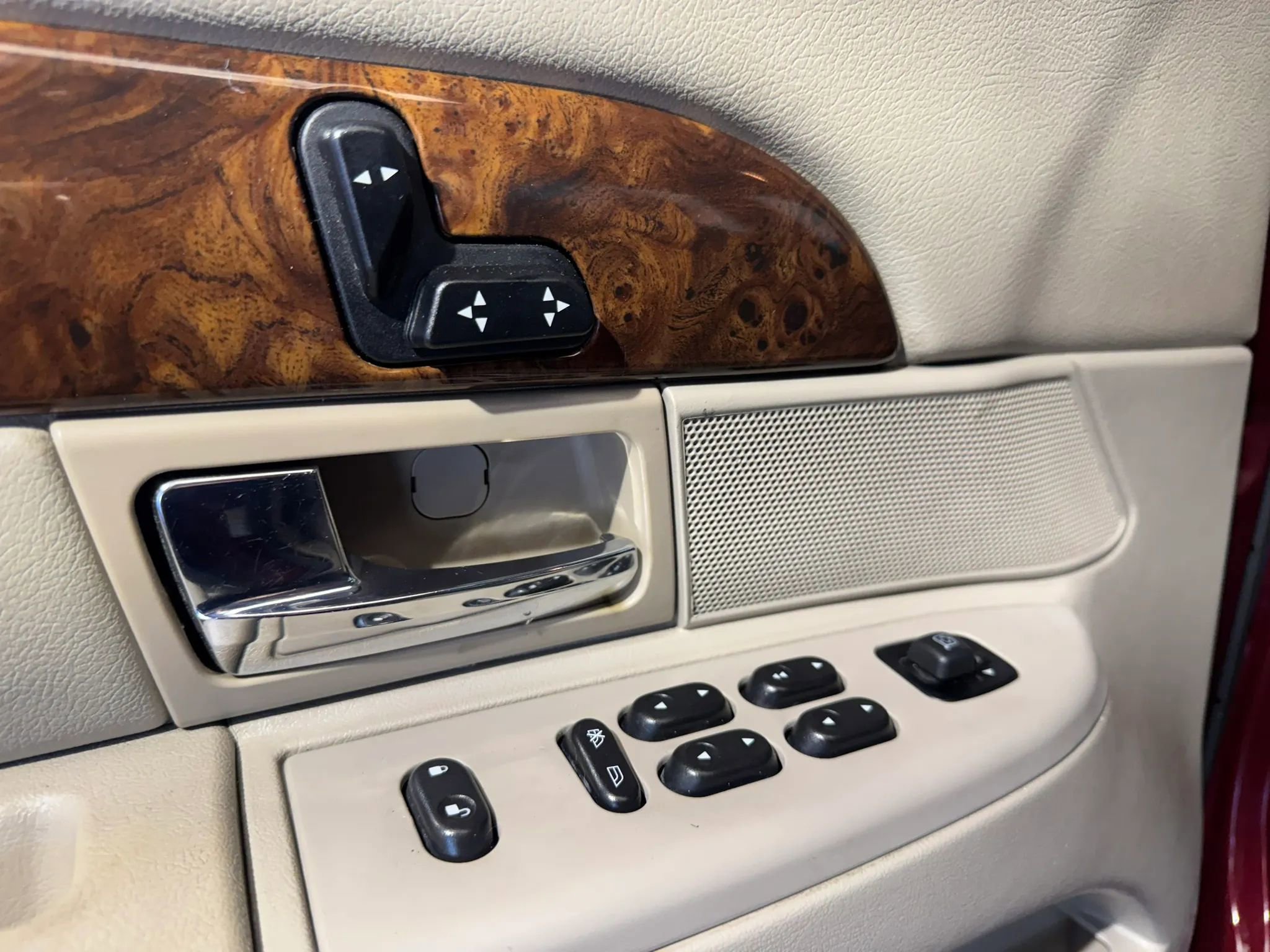 Used 2007 Mercury Grand Marquis LS image 8