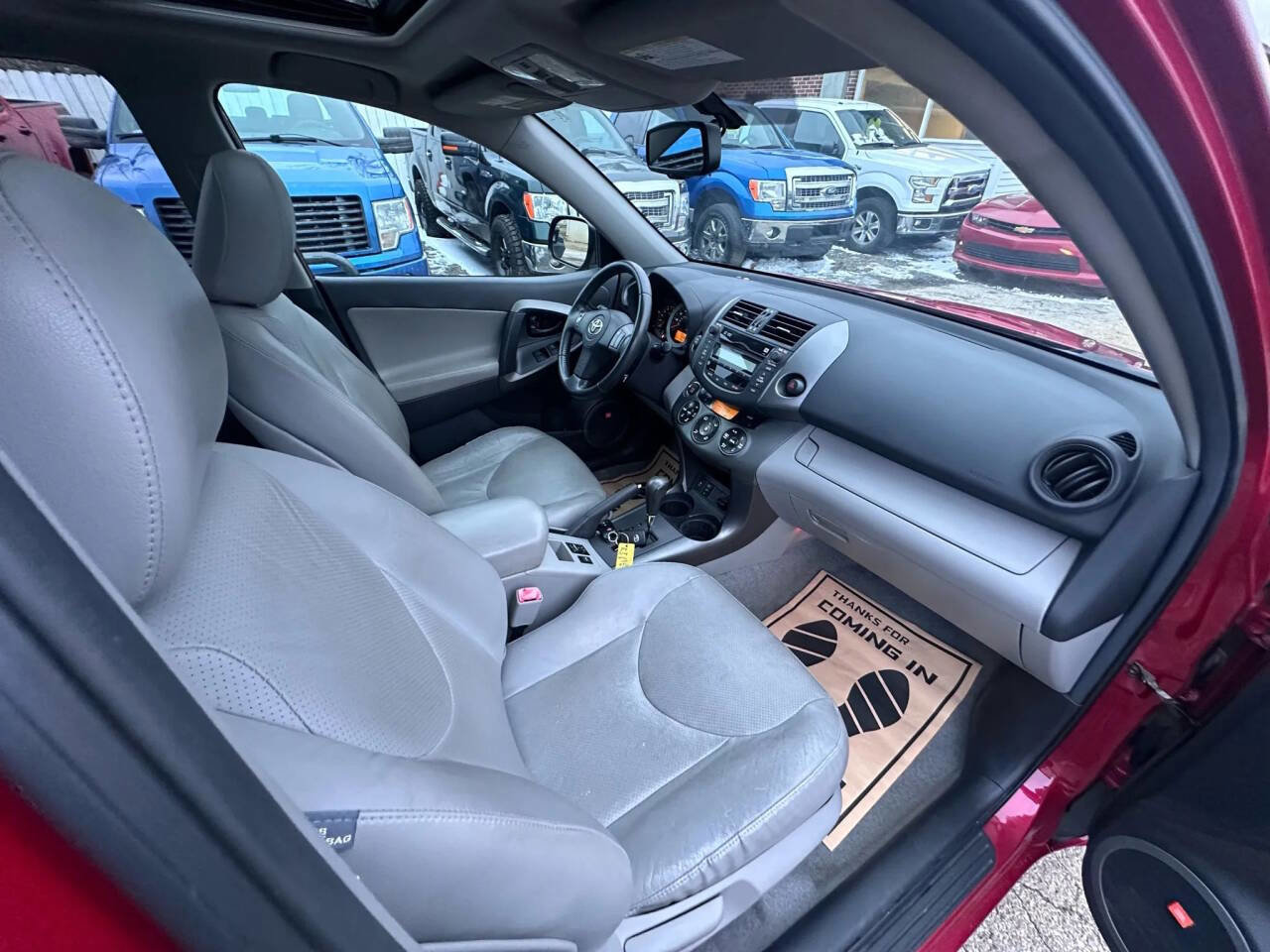 Used 2011 Toyota RAV4 Limited w/ Limited Extra Value Pkg image 12