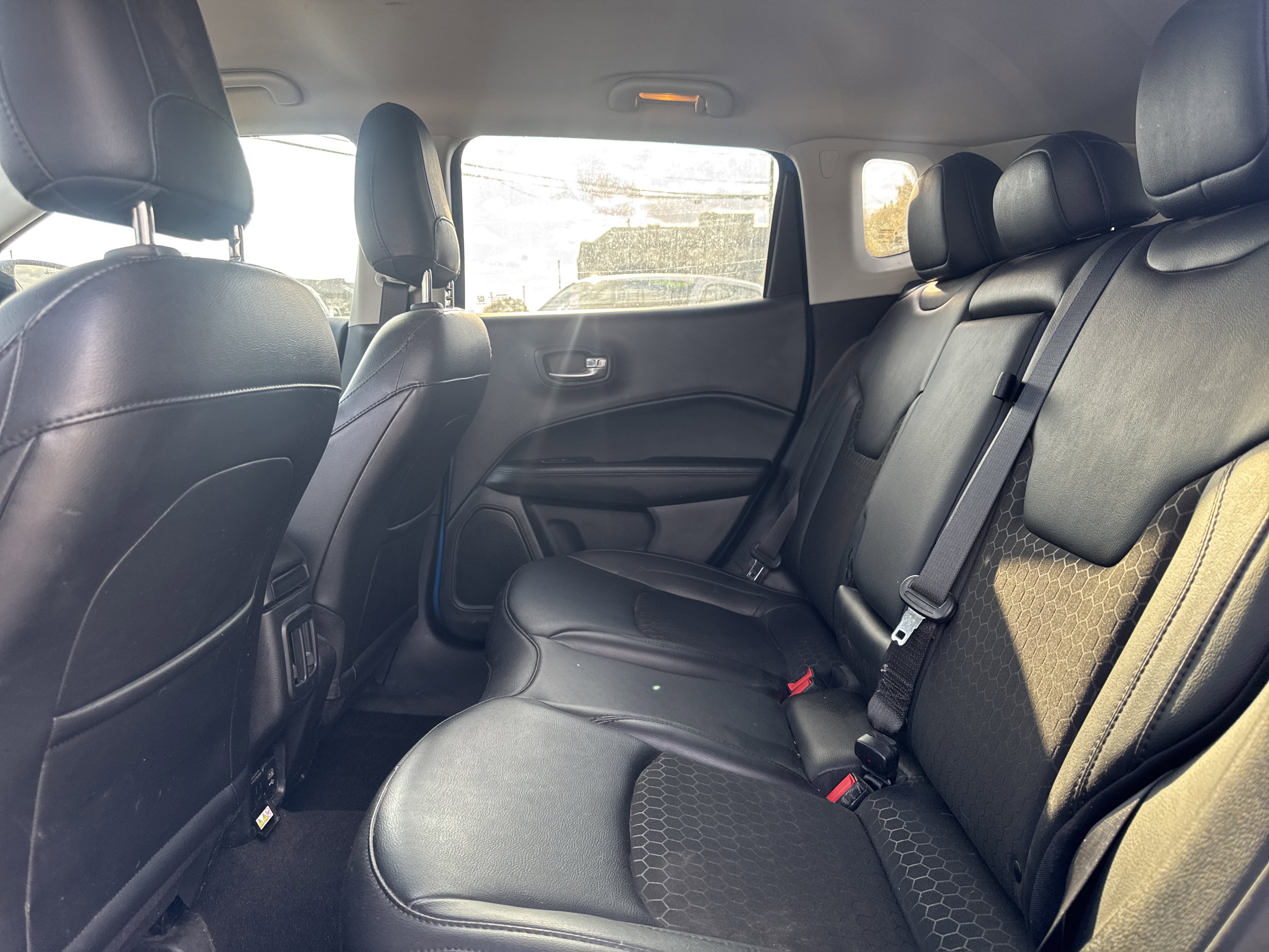 Certified 2021 Jeep Compass Latitude image 19