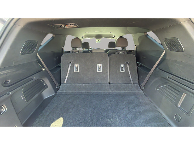 Used 2026 Chevrolet Traverse LT w/ Driver Confidence Package FWD image 36