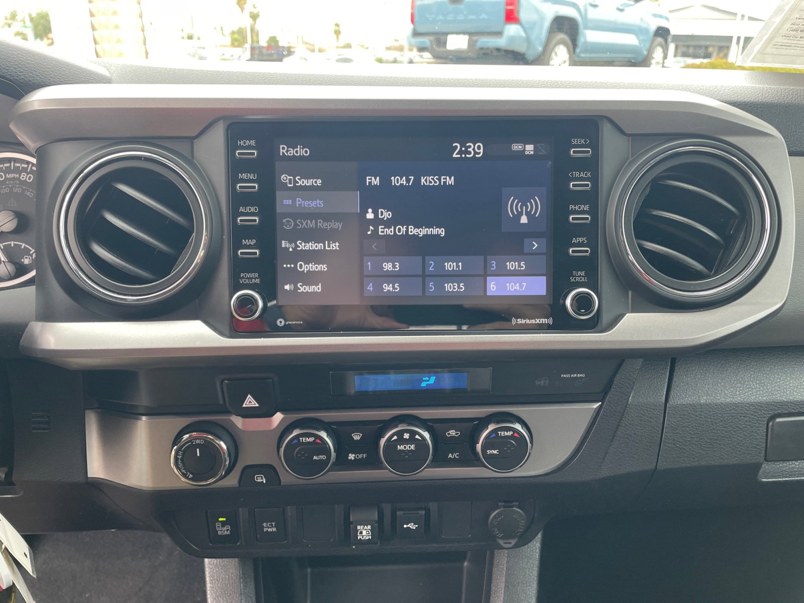 Certified 2022 Toyota Tacoma SR5 w/ Technology Package image 12