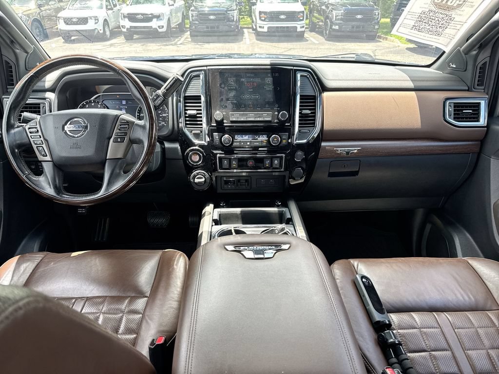 Used 2020 Nissan Titan Platinum Reserve w/ Protection Package 2 AWD/4WD image 10