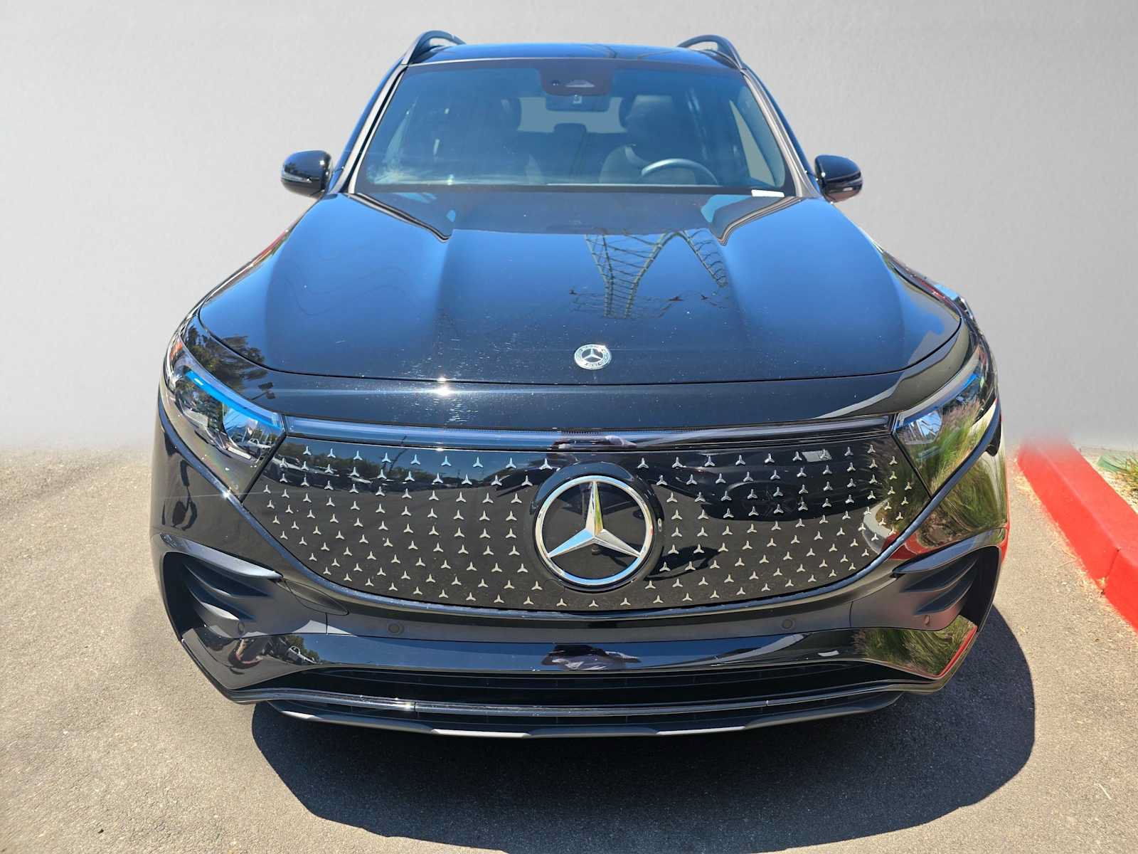 Certified 2024 Mercedes-Benz EQB 250+ image 8