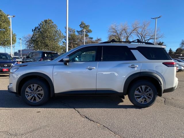 New 2025 Nissan Pathfinder SV image 2