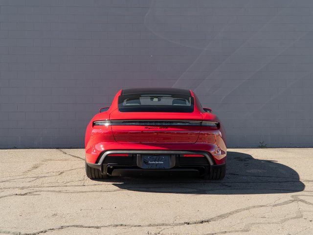 New 2026 Porsche Taycan GTS image 6