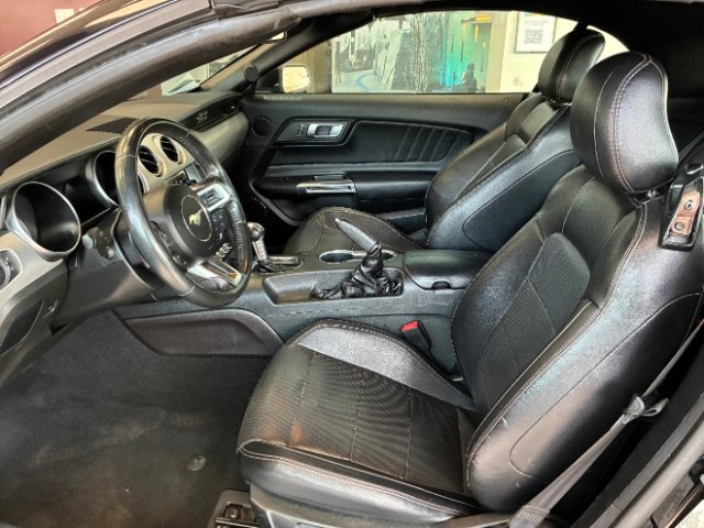 Used 2020 Ford Mustang Premium image 16