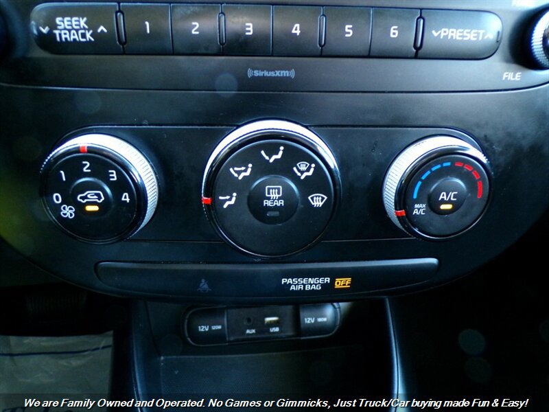 Used 2018 Kia Soul FWD image 35