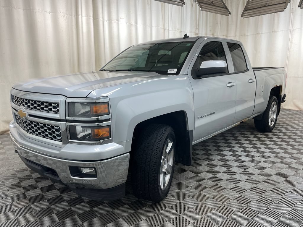 Used 2014 Chevrolet Silverado 1500 LT w/ LT Convenience Package AWD/4WD image 3