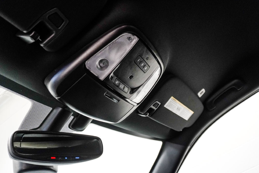 Used 2023 Dodge Durango R/T w/ Blacktop Package AWD/4WD image 27