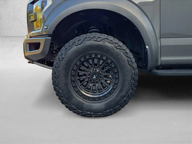 Used 2018 Ford F150 Raptor w/ Equipment Group 801A Mid AWD/4WD image 23