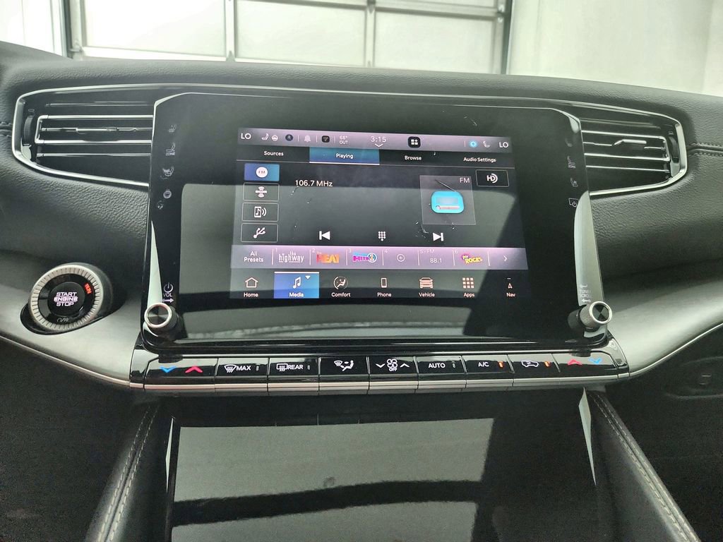 New 2025 Jeep Wagoneer Series III w/ Quick Order Package 25C Super image 24