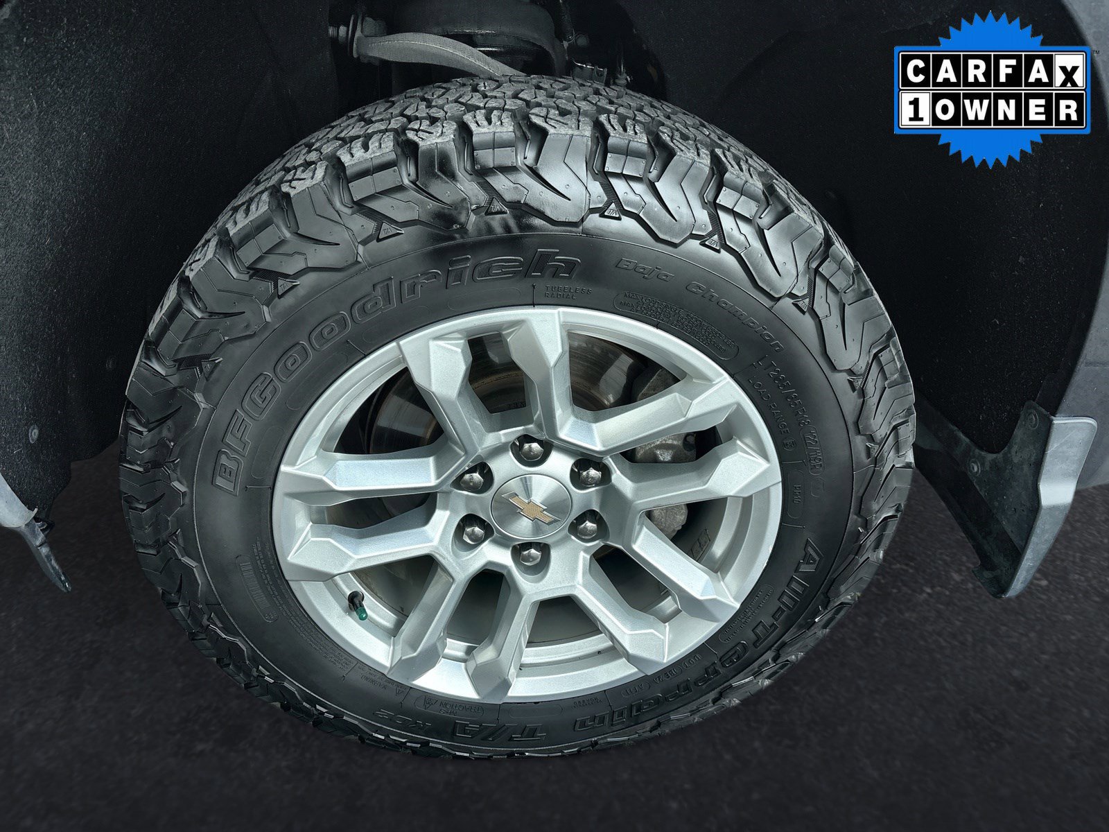 Used 2022 Chevrolet Silverado 1500 LT AWD/4WD image 18