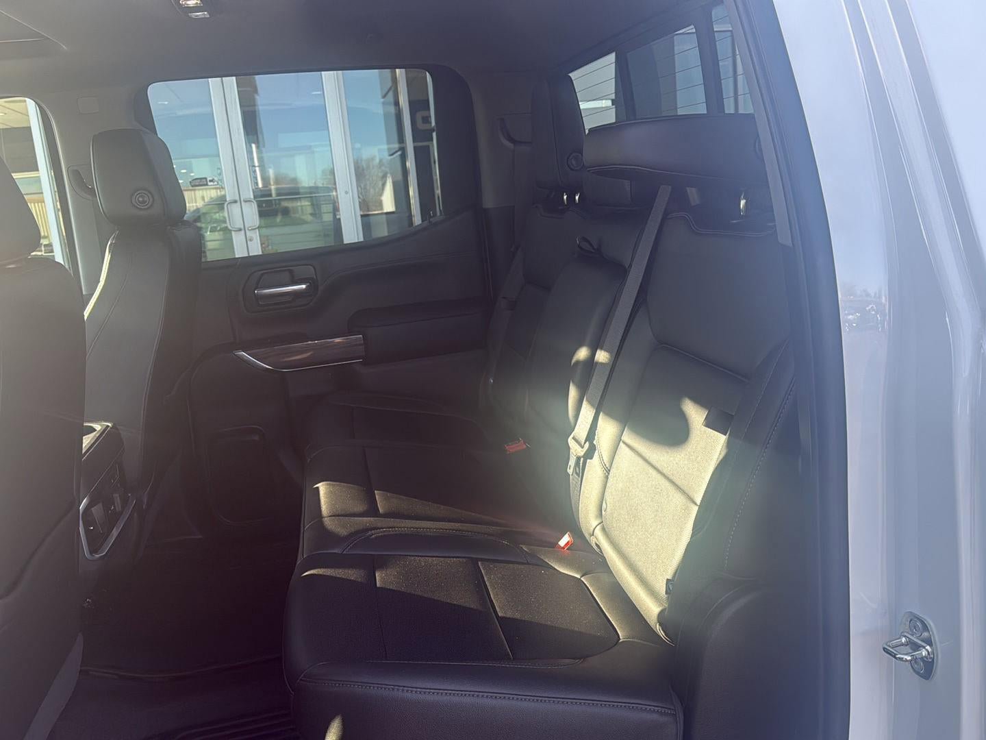 Used 2020 Chevrolet Silverado 1500 LTZ w/ LTZ Premium Package AWD/4WD image 14