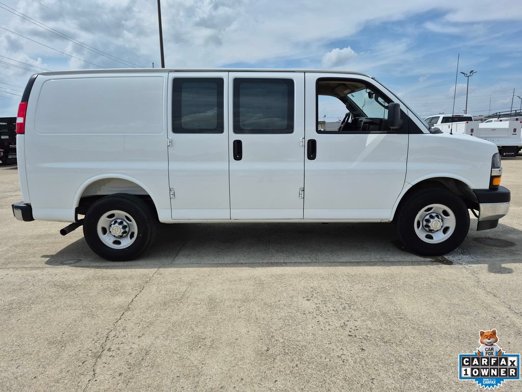 Certified 2025 Chevrolet Express 2500 w/ Driver Convenience Package RWD image 8