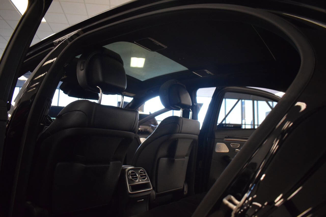 Used 2015 Mercedes-Benz S 550 Sedan image 42