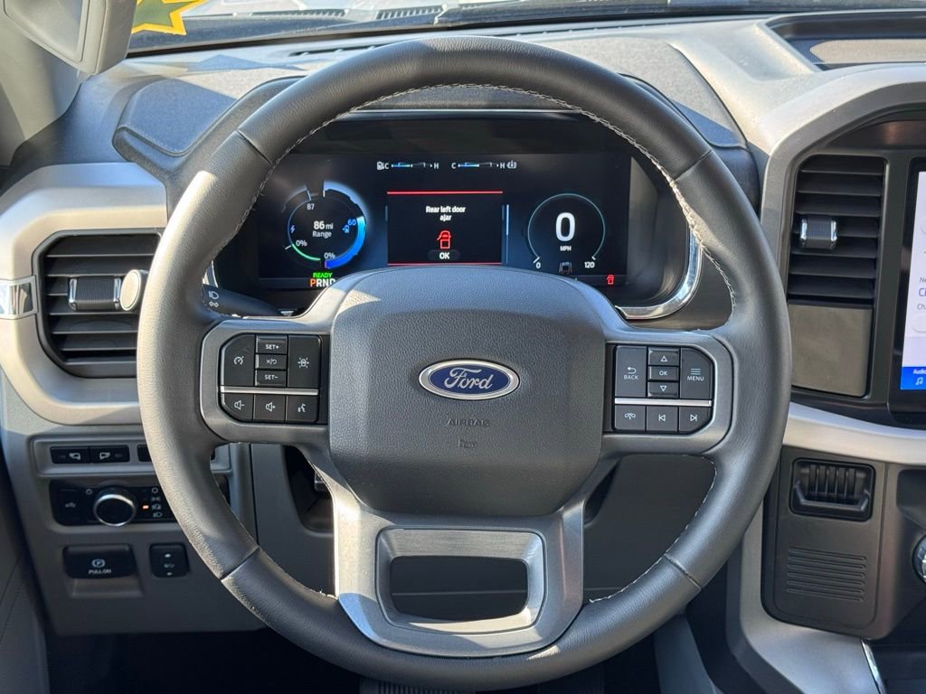 Used 2023 Ford F150 Lightning XLT image 7