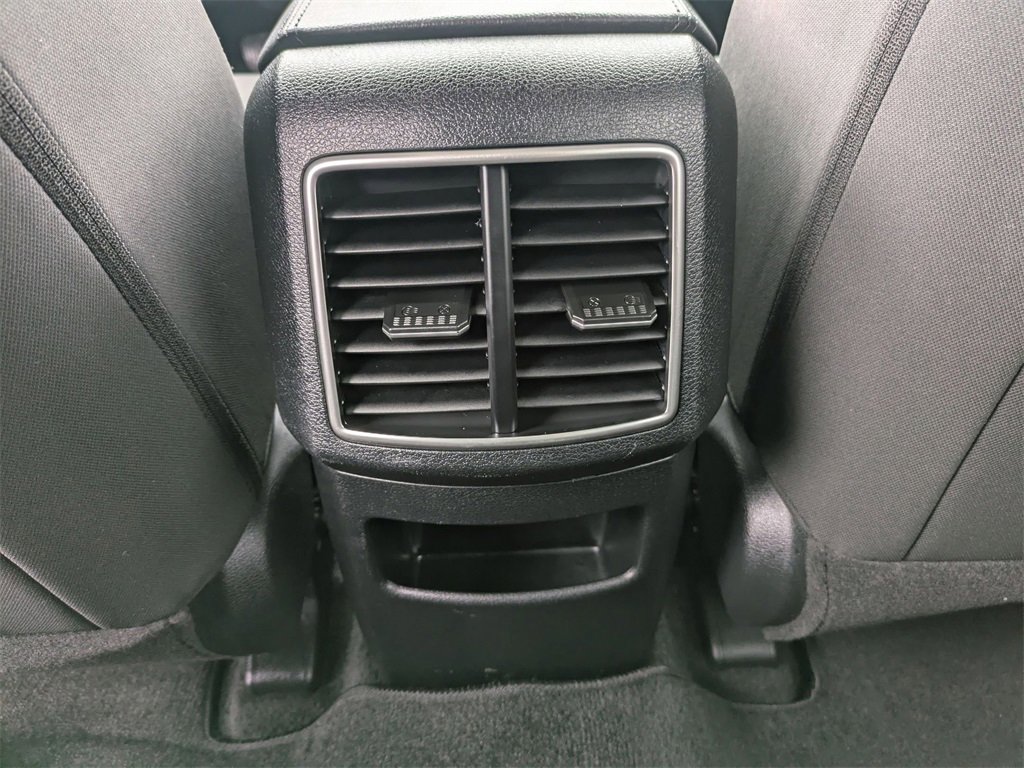 Used 2023 Kia Sportage LX image 28