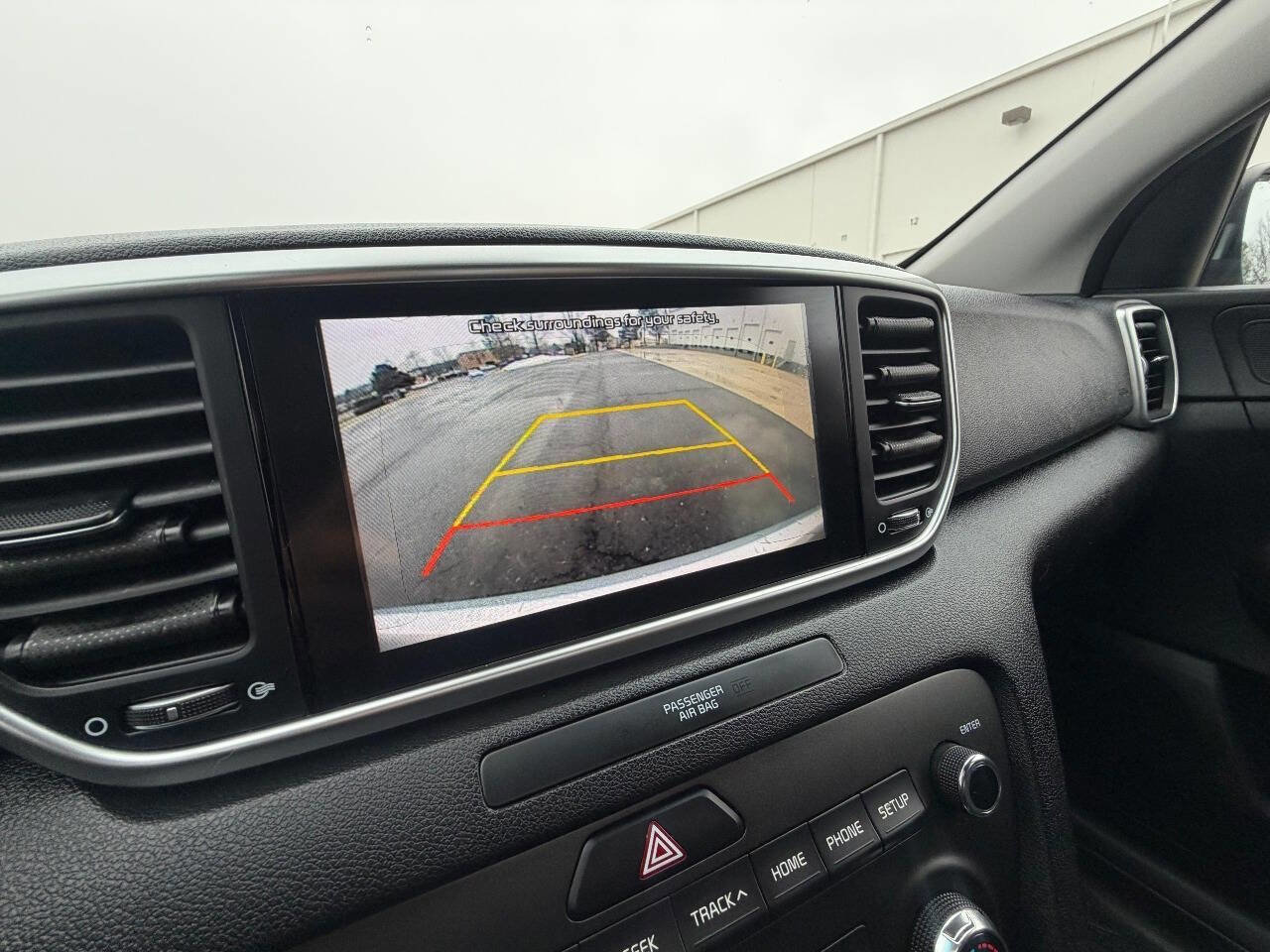 Used 2020 Kia Sportage LX FWD image 19