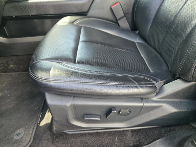 Used 2021 Ford Expedition XLT image 21