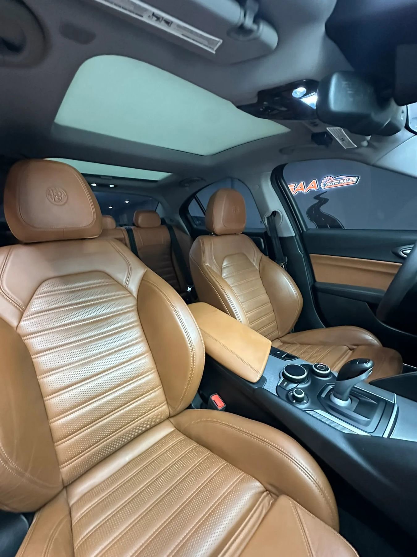 Used 2017 Alfa Romeo Giulia Ti w/ TI 19" Sport Package RWD image 41