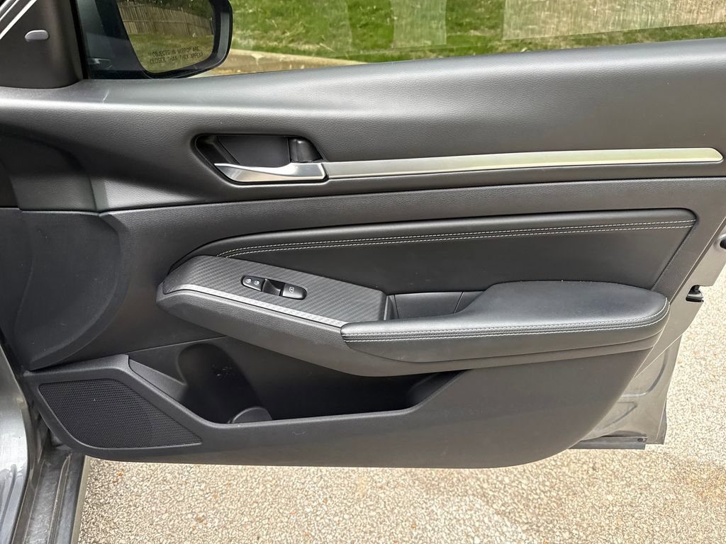 Used 2019 Nissan Altima 2.5 SV FWD image 27