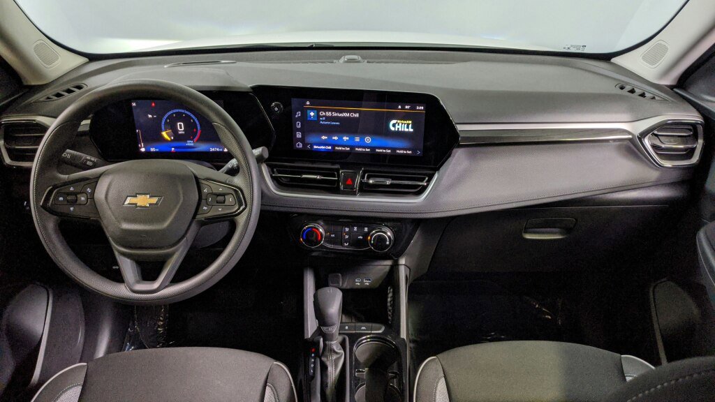 Used 2025 Chevrolet TrailBlazer LT image 22