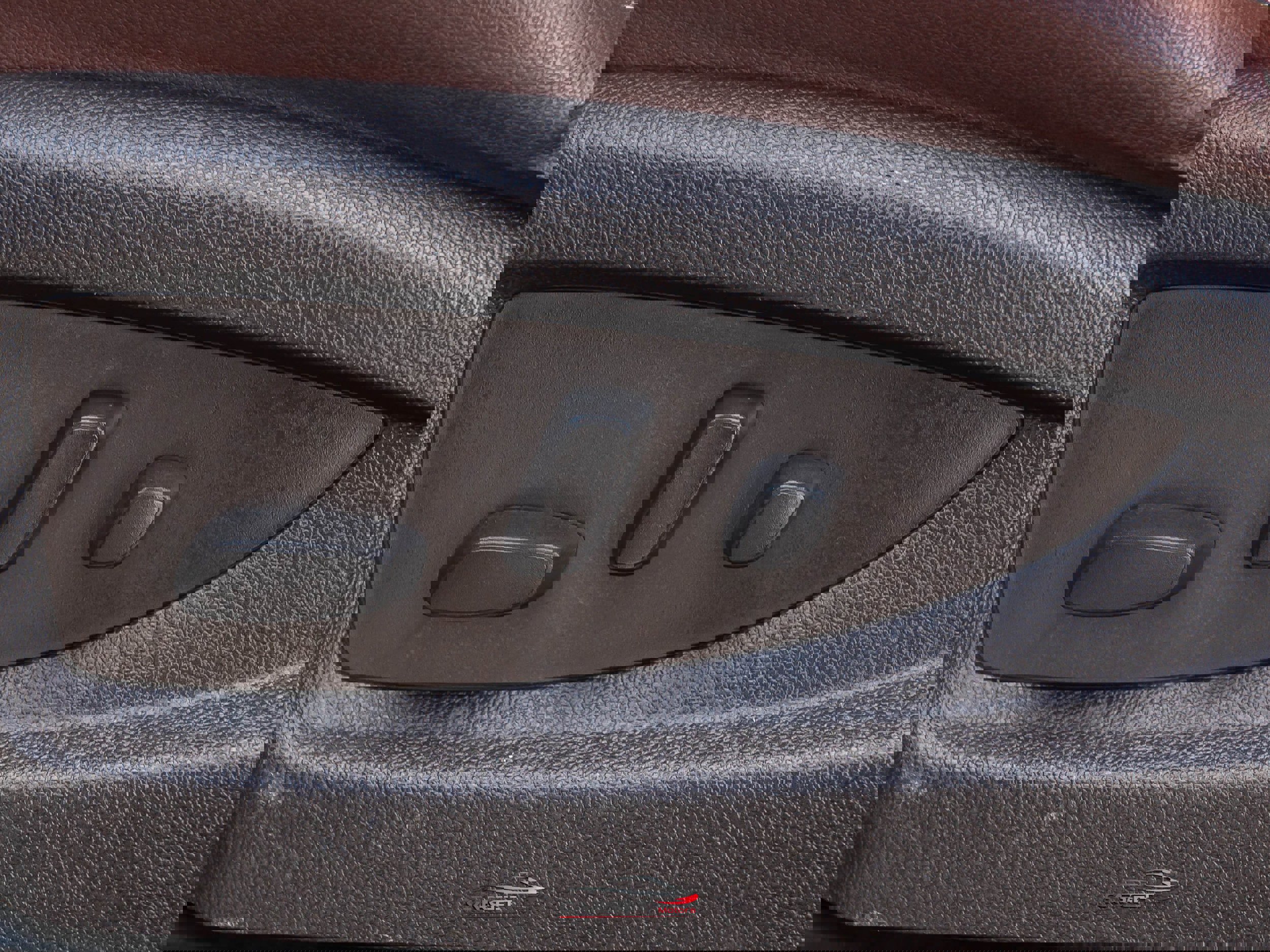 Used 2015 Chevrolet Tahoe LTZ image 38