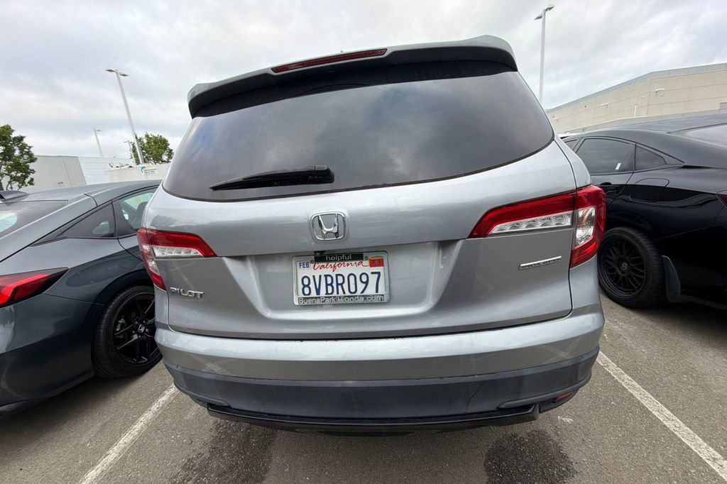 Used 2021 Honda Pilot Special Edition image 6