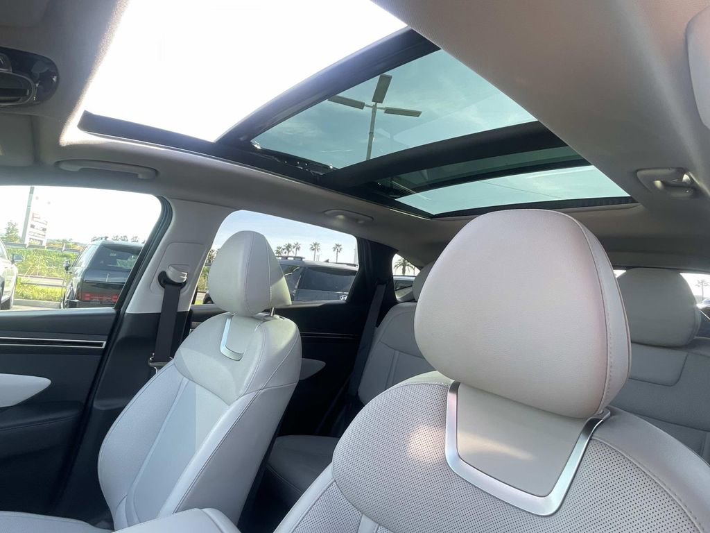Certified 2024 Hyundai Tucson Limited image 7