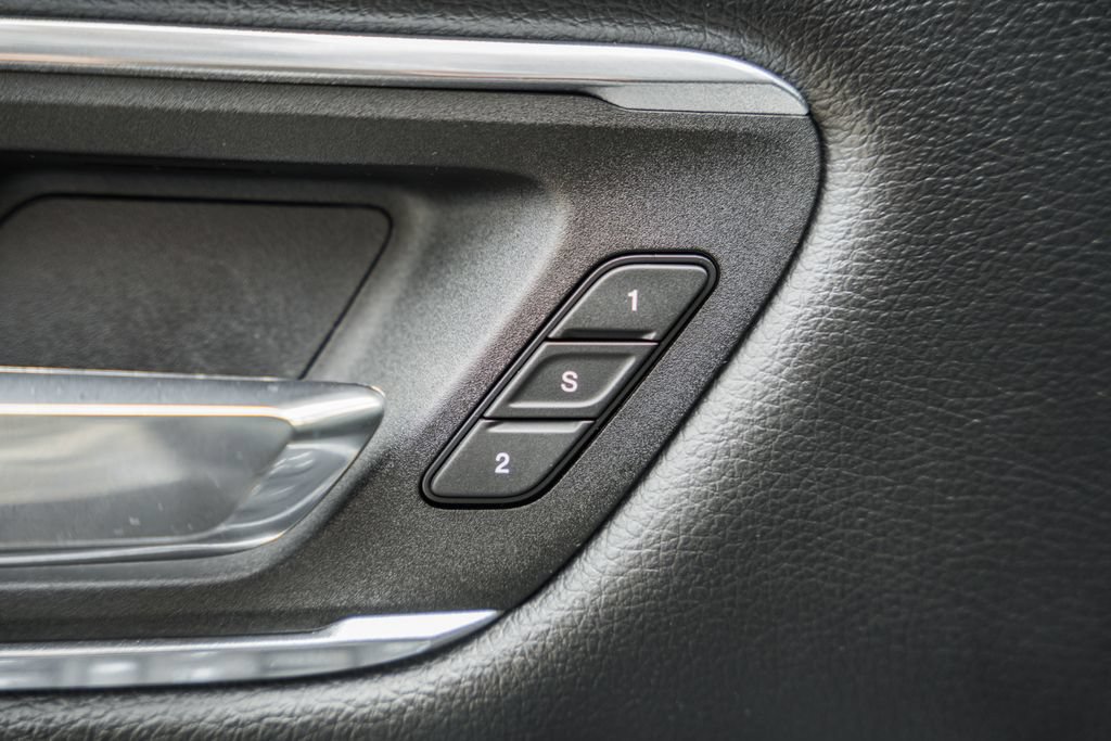 Used 2022 RAM 1500 Laramie AWD/4WD image 41