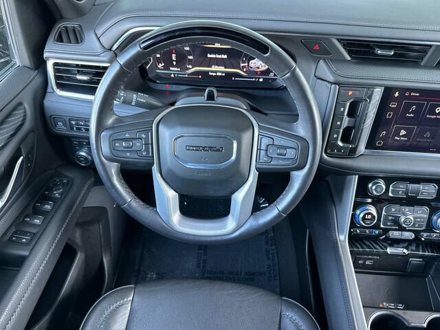 Used 2023 GMC Yukon XL Denali w/ Denali Reserve Package AWD/4WD image 18