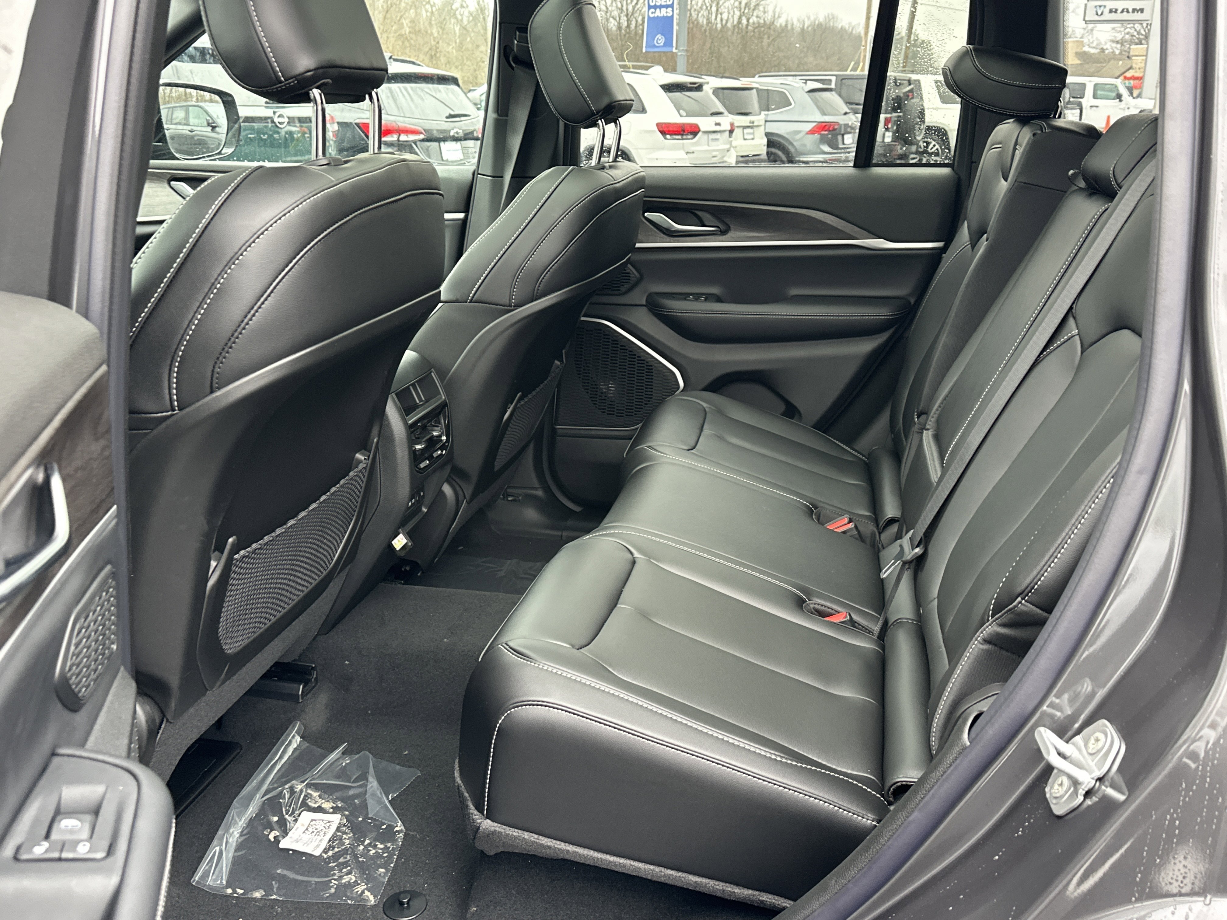 New 2026 Jeep Grand Cherokee Limited image 31