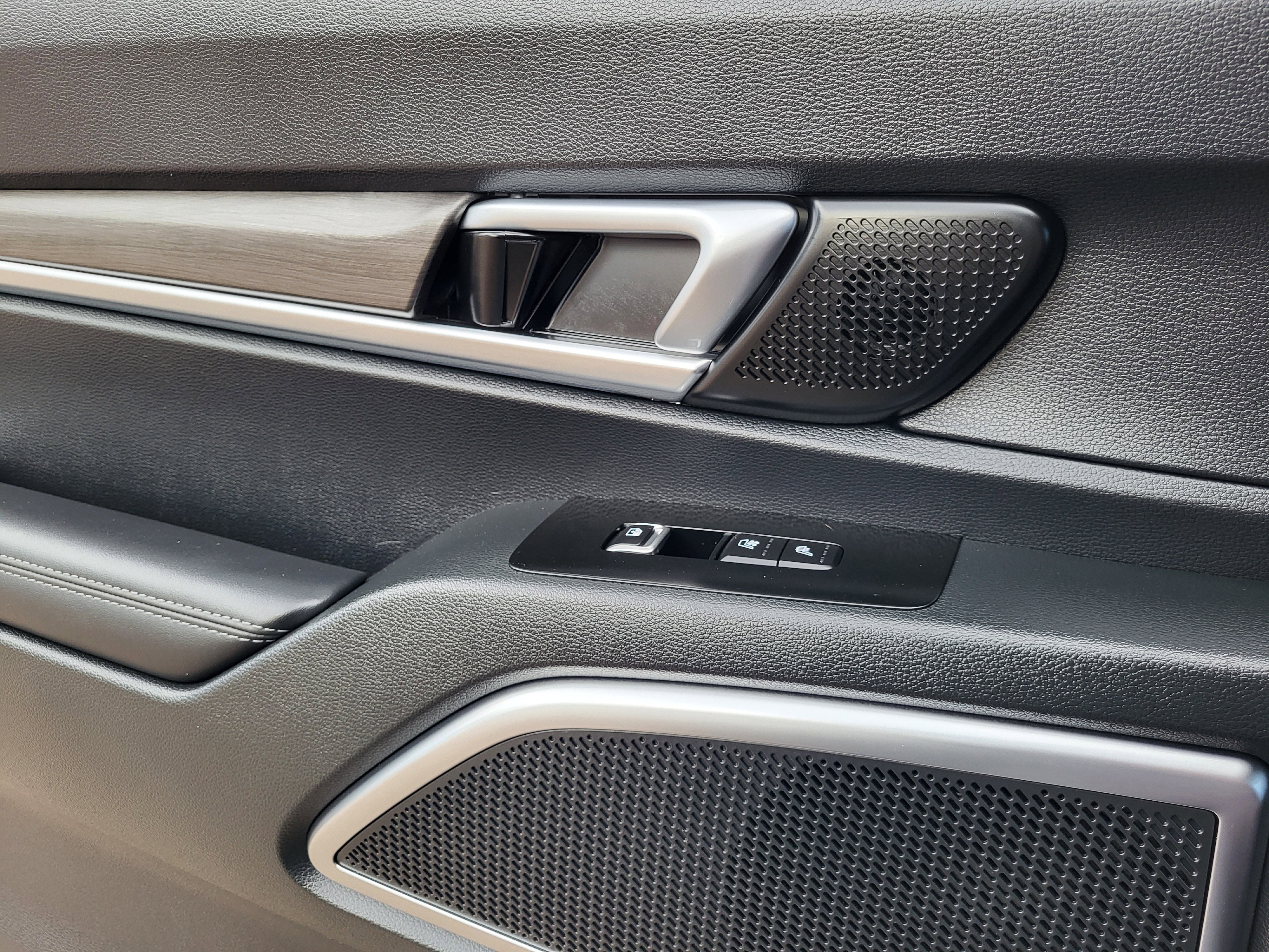 Used 2025 Kia Telluride SX Prestige X-Line image 10