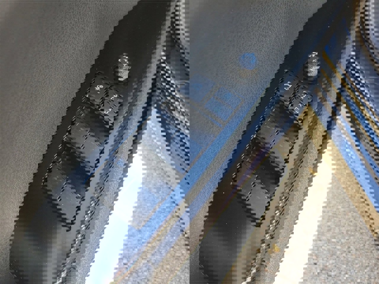 Used 2025 Toyota Camry LE image 14