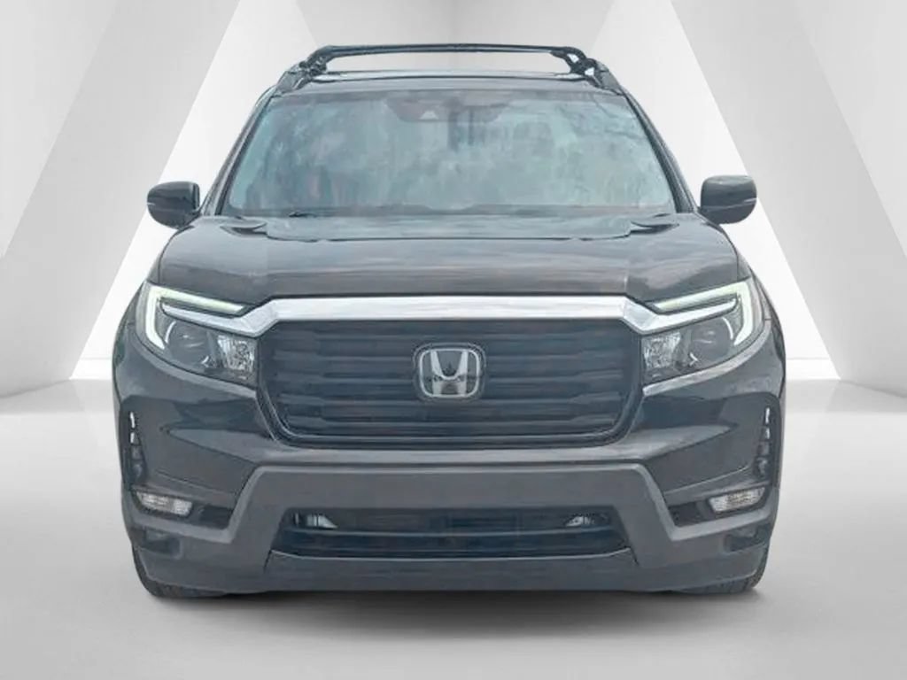 Used 2023 Honda Ridgeline RTL-E image 2