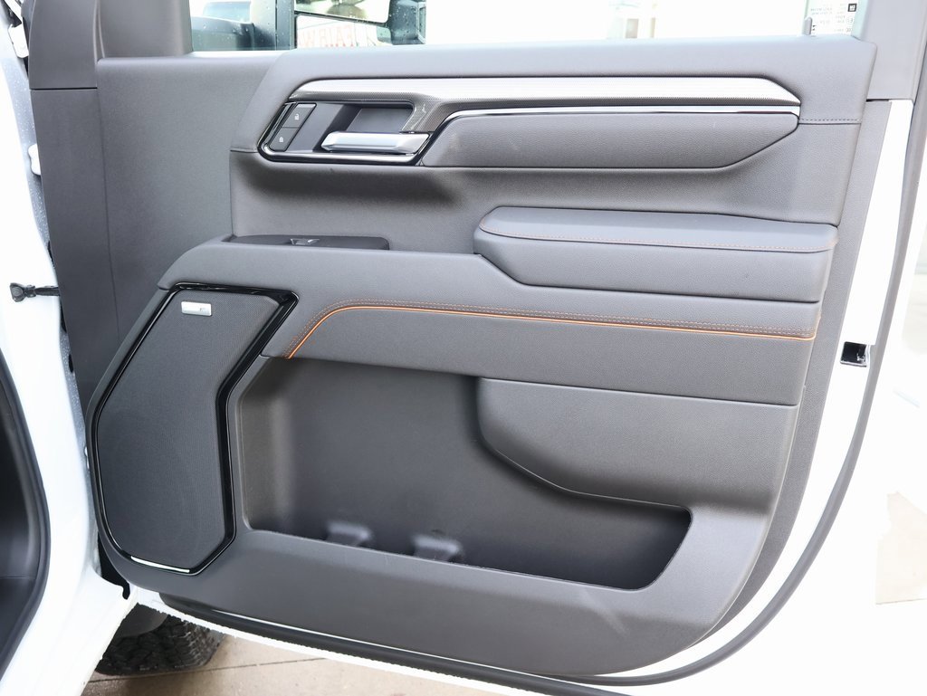 New 2026 GMC Sierra 2500 AT4 image 41