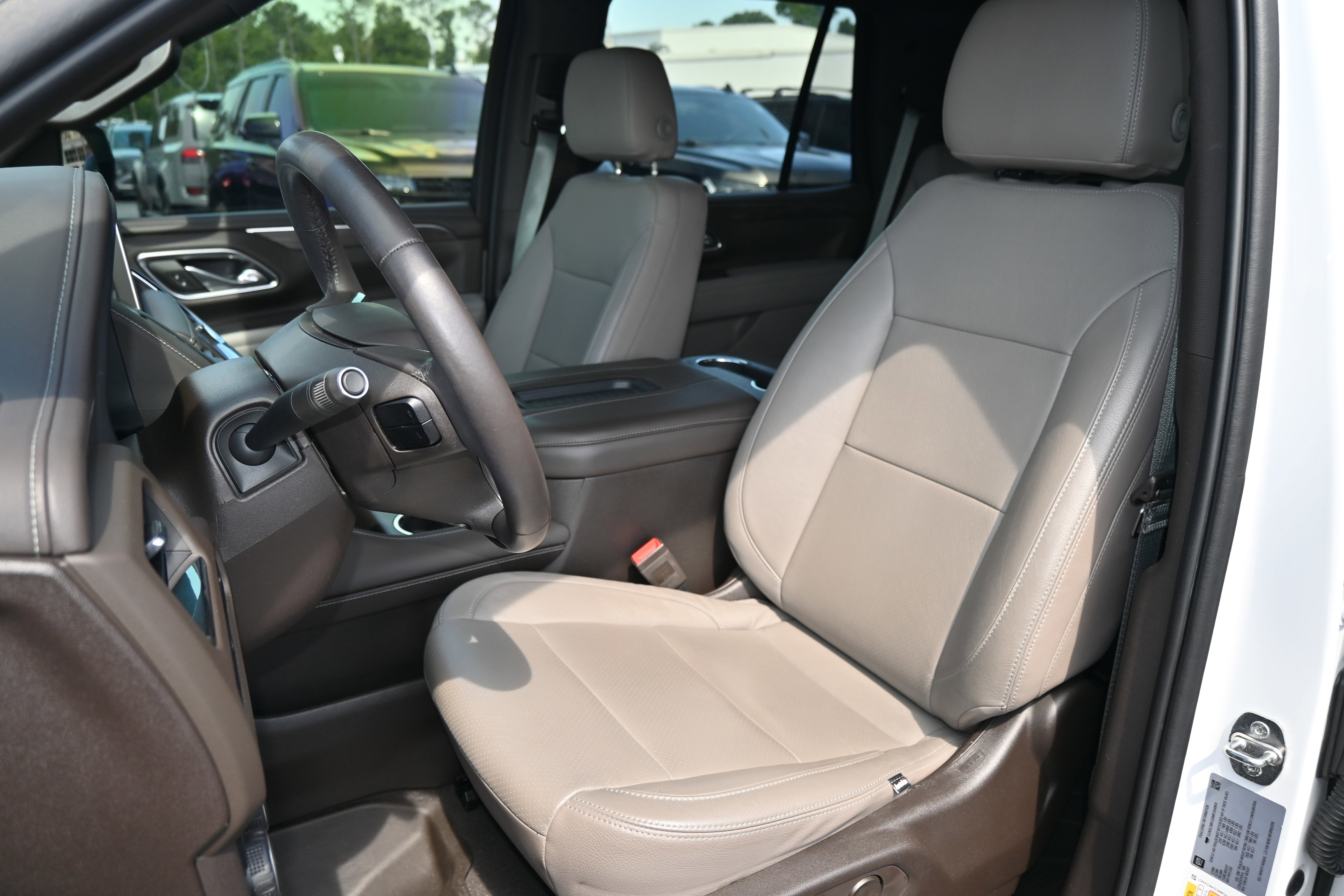 Used 2021 Chevrolet Tahoe LS RWD image 7