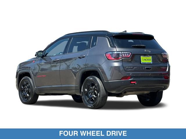 Used 2024 Jeep Compass Trailhawk AWD/4WD image 8