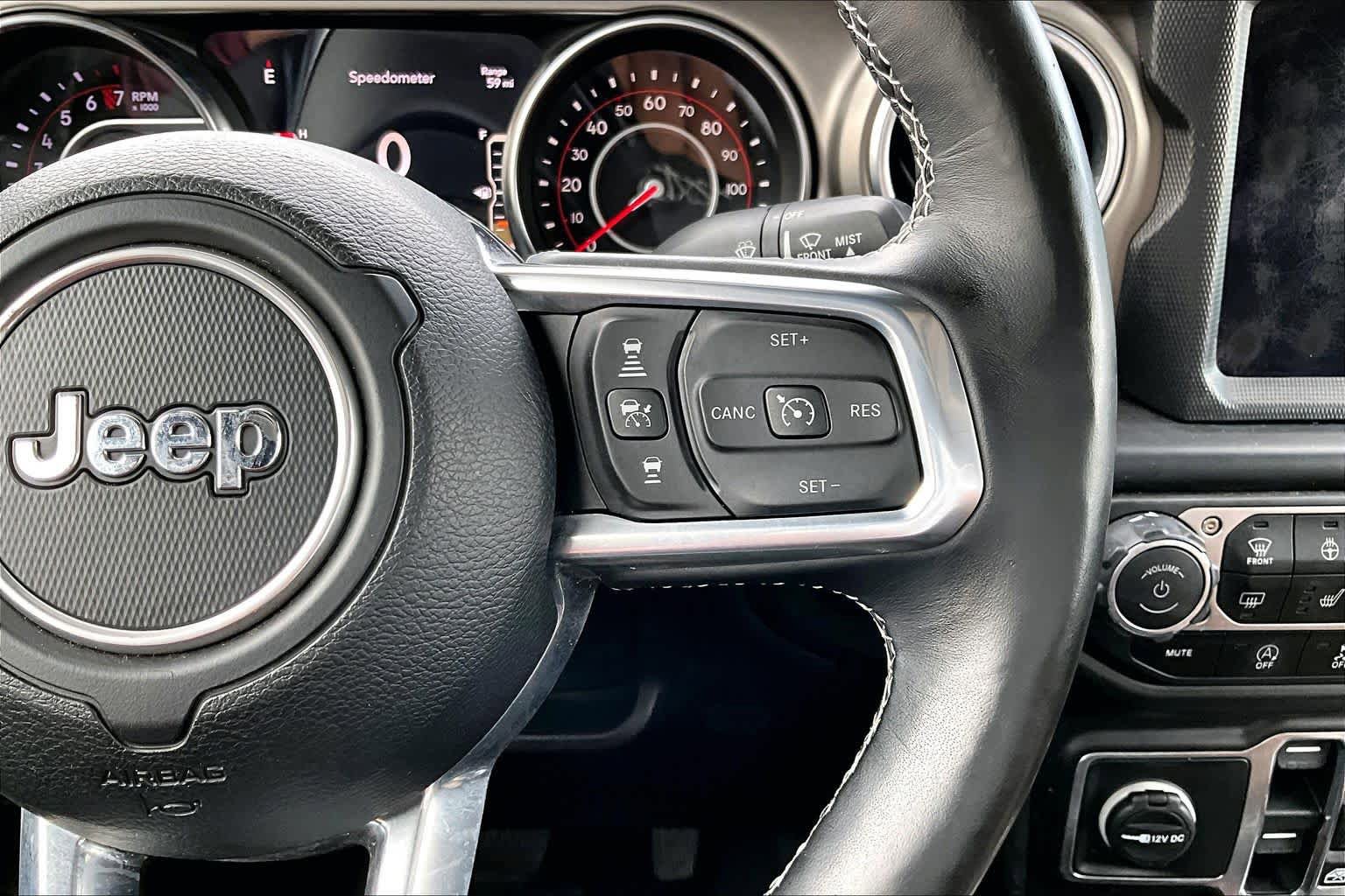Used 2020 Jeep Gladiator Rubicon AWD/4WD image 25